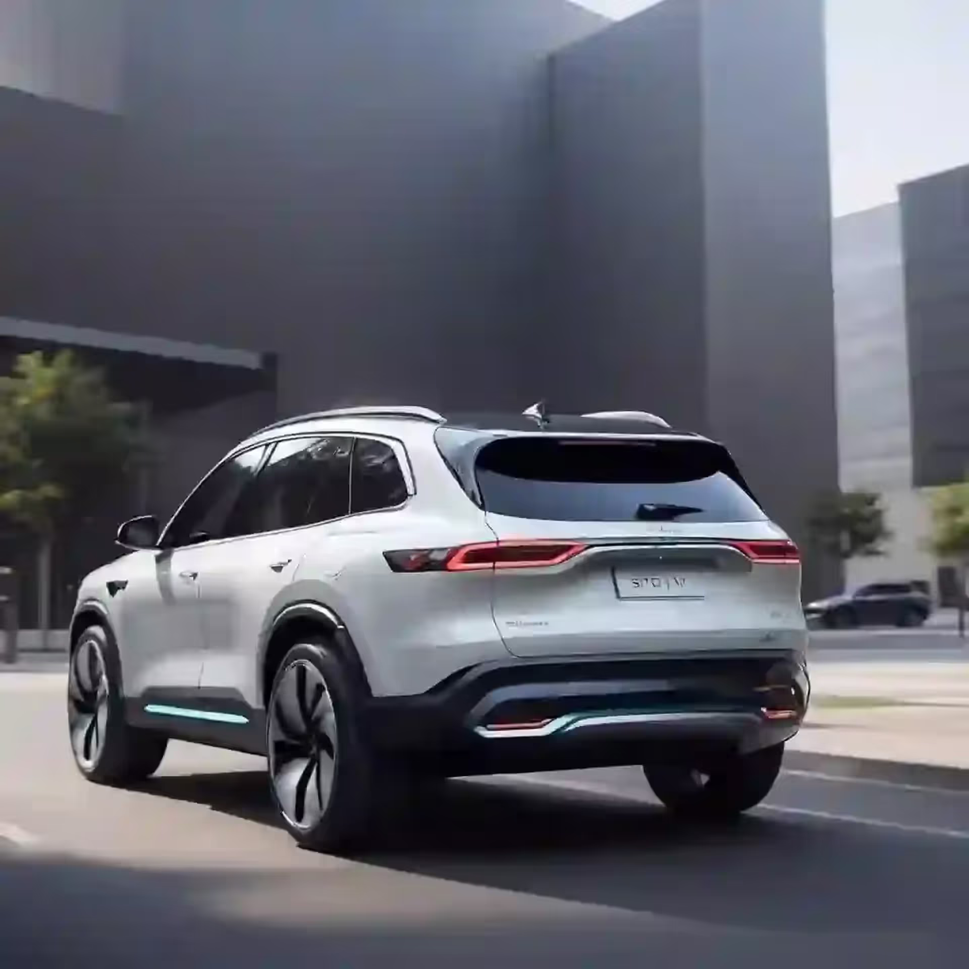 Best Electric SUVs: Tesla, Rivian, Ford, Audi, Kia, and Hyundai Compared