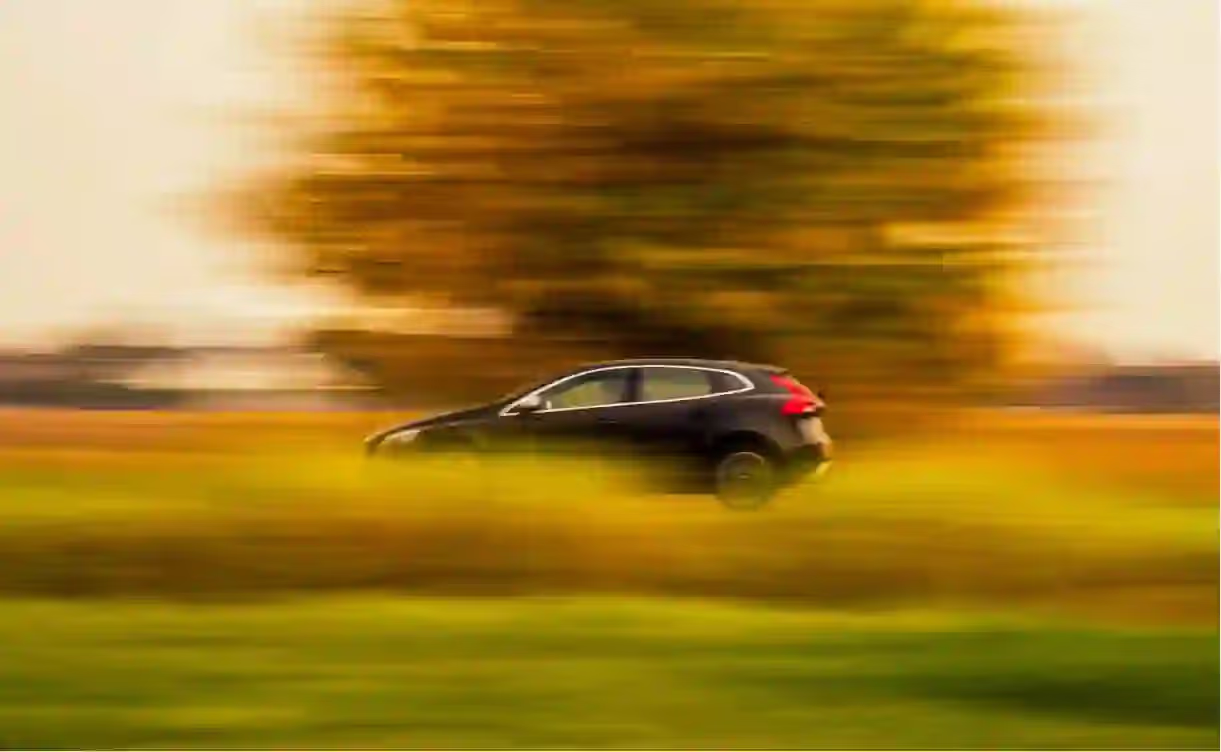 Introduction to 5G and Connected Cars